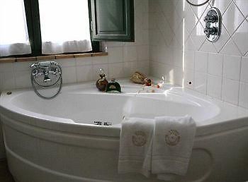 Le Radici Natura & Benessere Guest House San Casciano dei Bagni Exterior photo